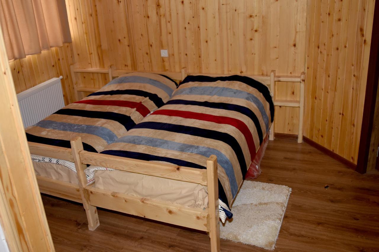 Nikala Bed and Breakfast Τελάβι Εξωτερικό φωτογραφία
